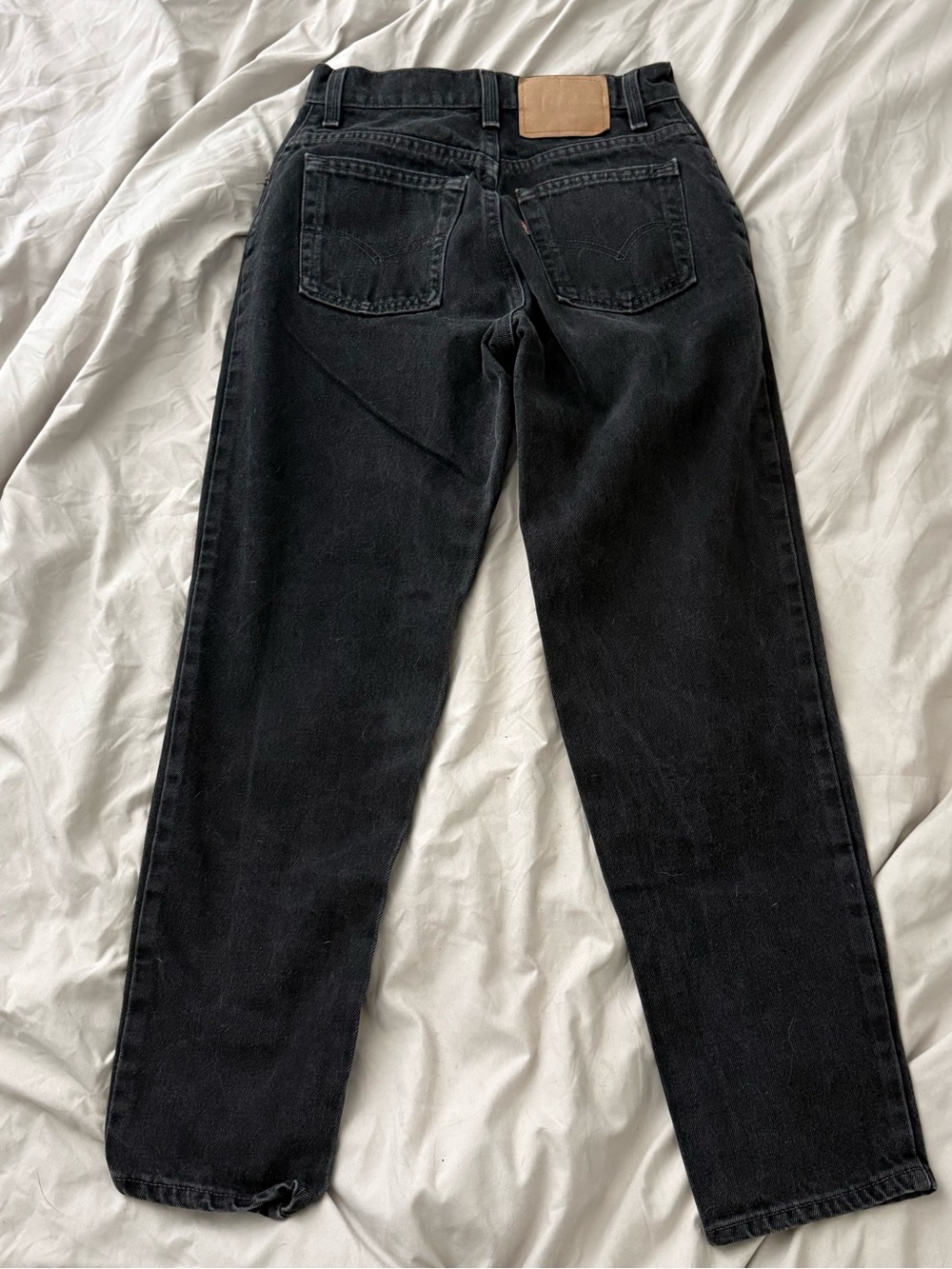True Vintage Levis 551 High Waisted Relaxed Tapered Faded Black 90s Grunge Jeans